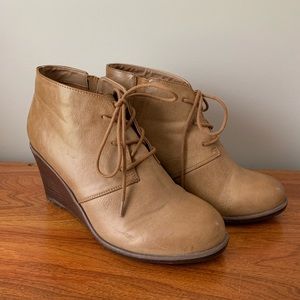 Torrid lace up wedge boots-size 8 womens